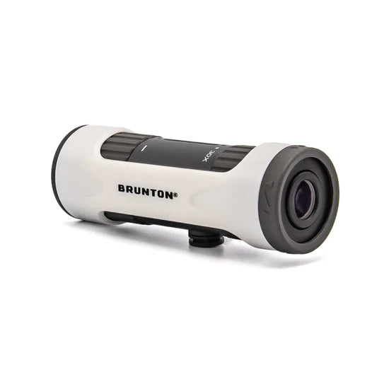 Brunton ECHO® Zoom Monocular Outdoor Action - Horizontal View