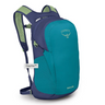 Osprey Daylite Backpack Outdoor Action - Front Angled