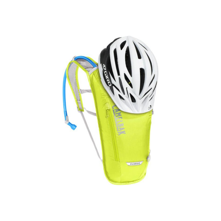 CamelbakCamelbak Classic Light Hydration PackOutdoor Action