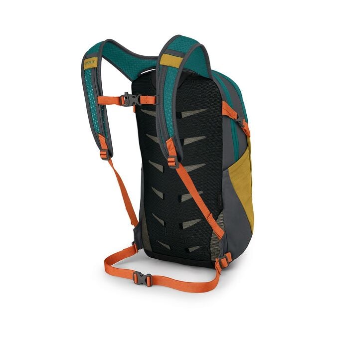 OspreyOsprey Daylite™ BackpackOutdoor Action