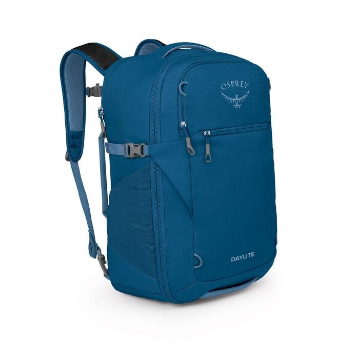 OspreyOsprey Daylite™ Carry-On Travel Pack 35Outdoor Action