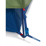 Marmot Tungsten 2P Tent exterior close up Foliage/Dark Azure 