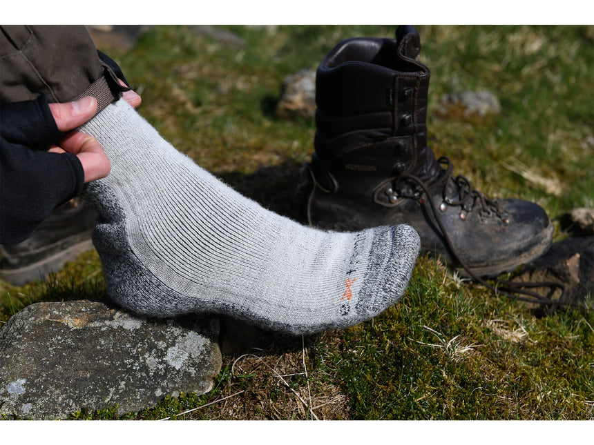 ExtremitiesExtremities Mountain Toester Long SocksOutdoor Action