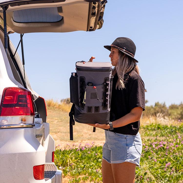 Red PaddleRed Insulated Cooler Backpack 15LOutdoor Action