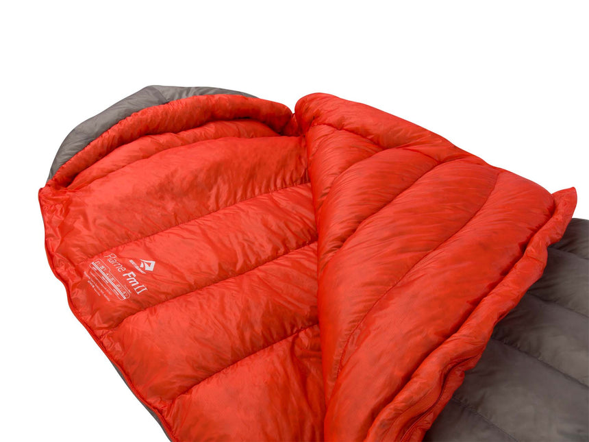 Sea To SummitSea to Summit Flame FmII 2°C Women's Sleeping BagOutdoor Action